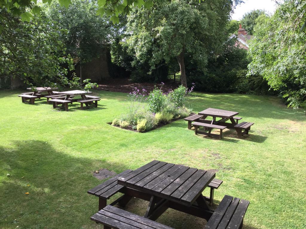 Bed and Breakfast Three Tuns Ashwell Экстерьер фото